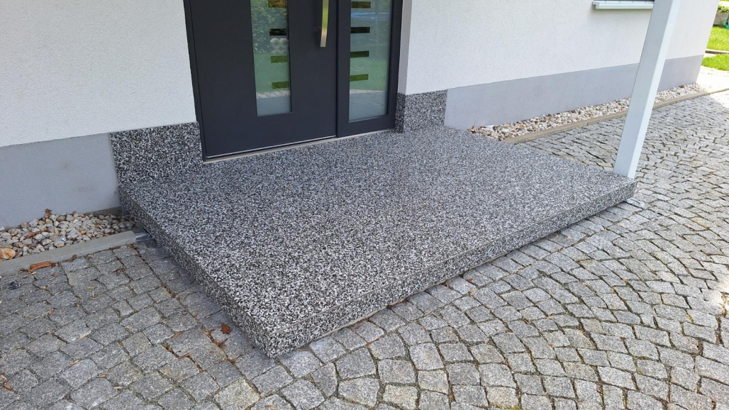 2024-06-07_12-33-43_Beschichtung-Eingangspodeste-Schlohardt.jpeg