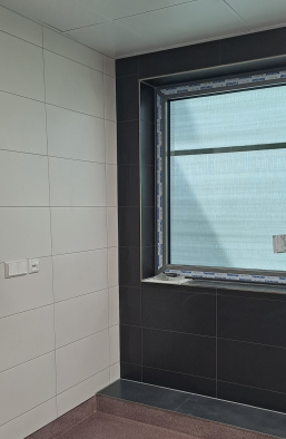 Ausgabefenster_zum_Aussenbereich.jpg