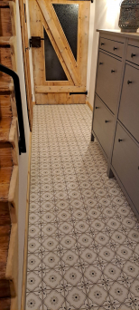 Flur_rustikale_Kleinformatfliesen.jpg